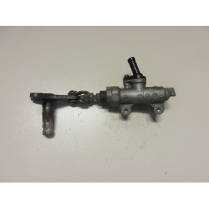 Suzuki GSX600F rempomp achter / achterrempomp